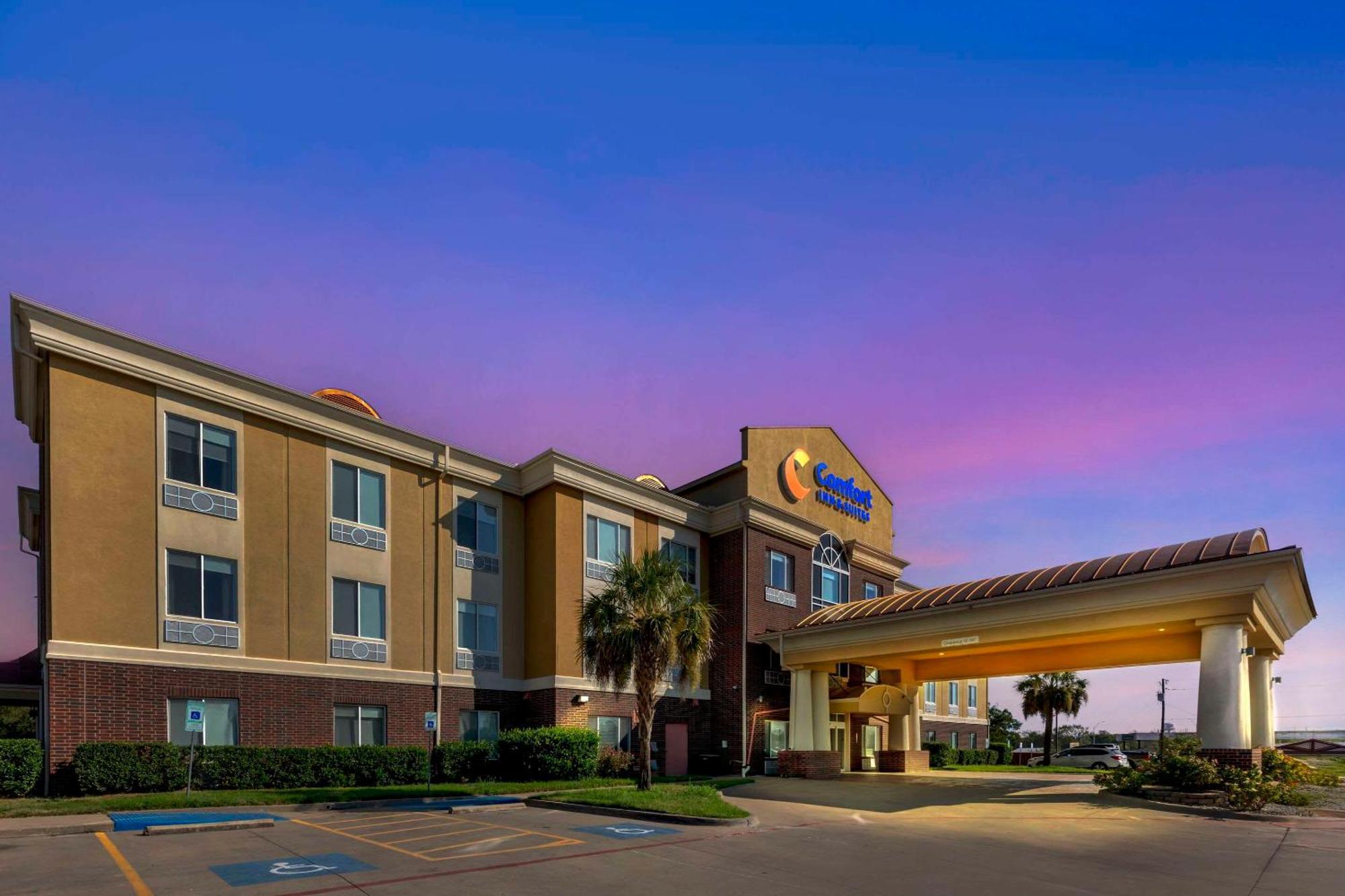 Comfort Inn & Suites Mexia מראה חיצוני תמונה